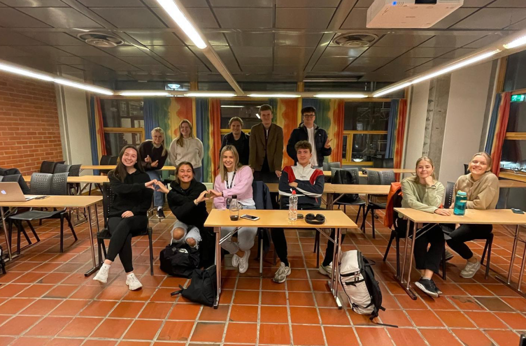 SØK VERV I&nbsp;PRIMETIME